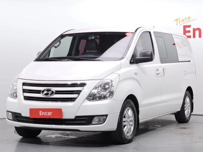 2018 Hyundai Starex