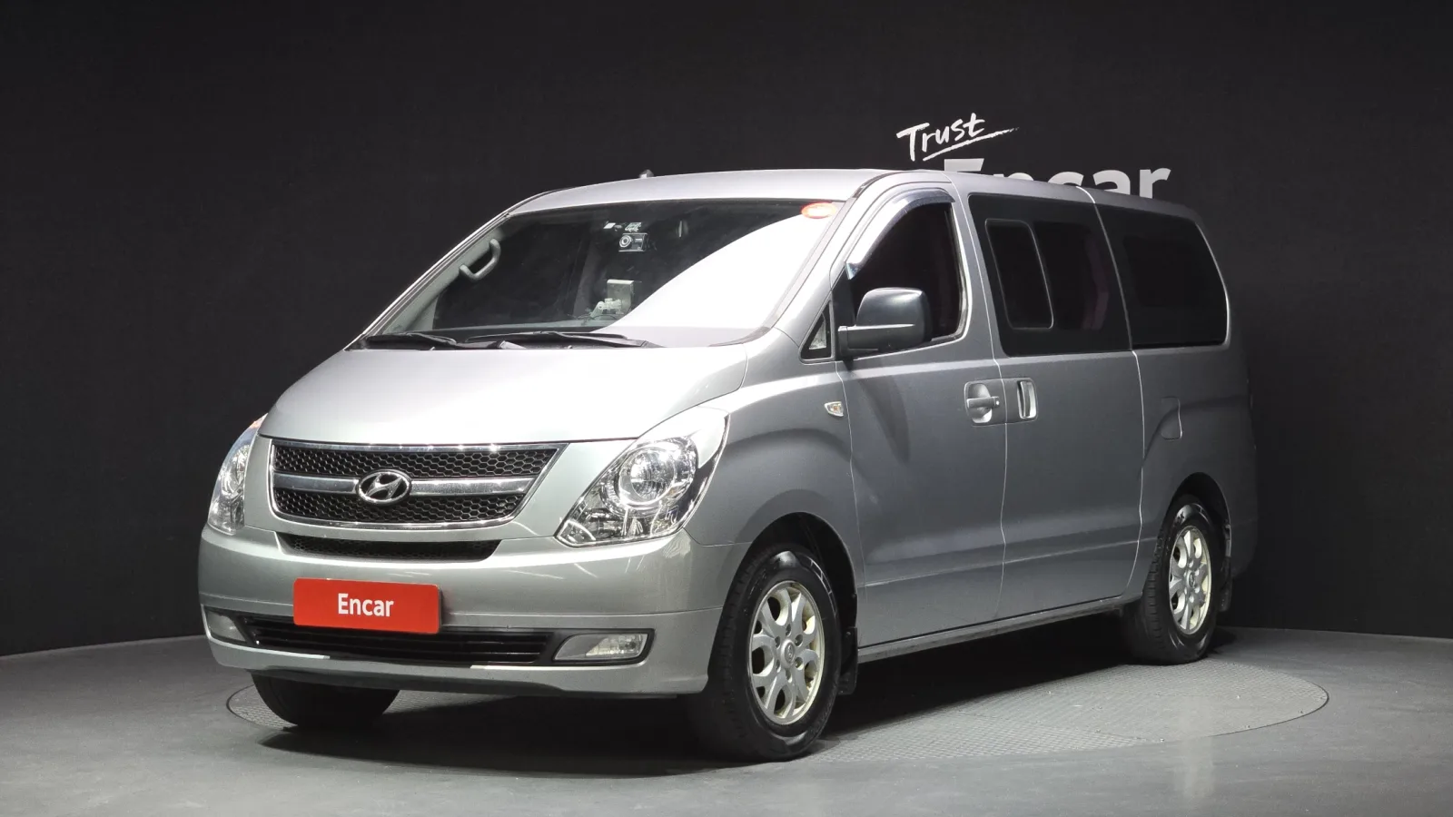 2016 Hyundai Starex