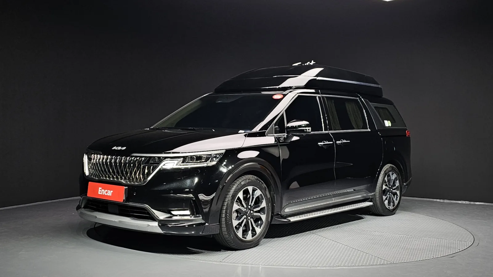 2023 Kia Carnival