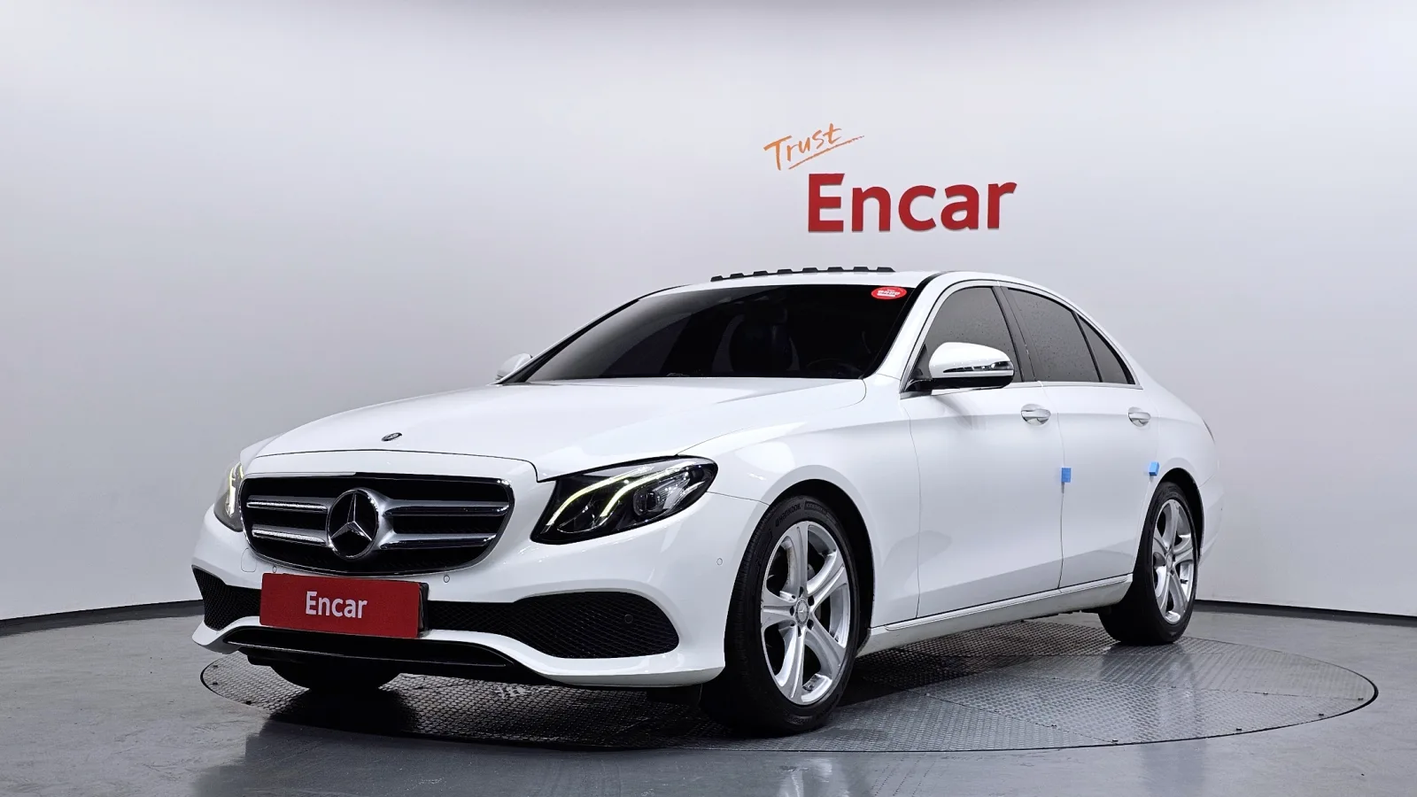 2017 Mercedes-Benz E-Class