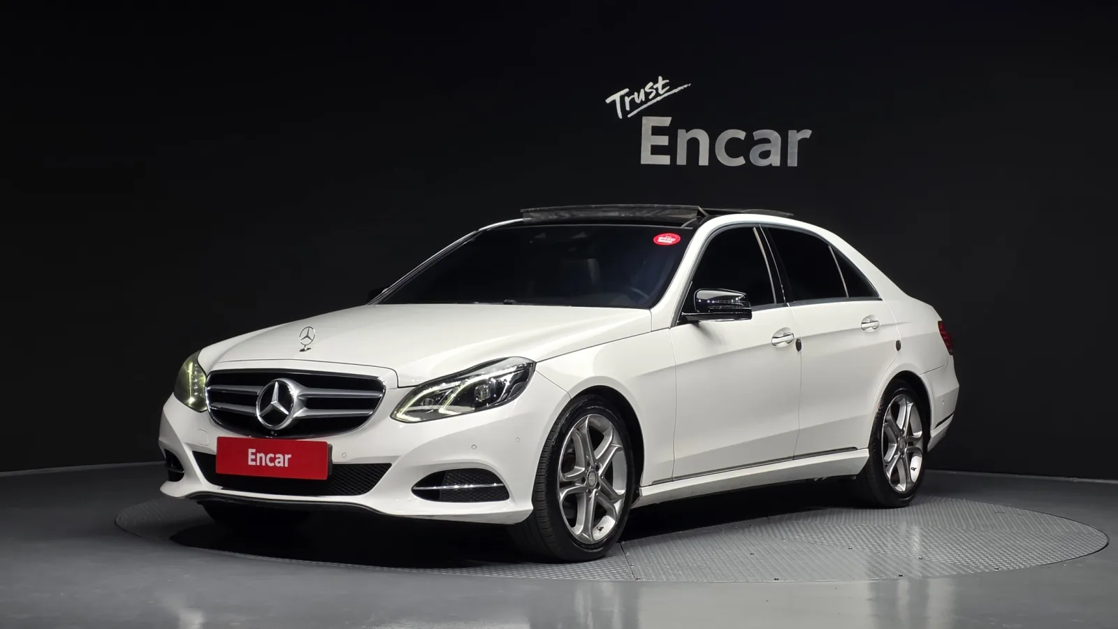 2016 Mercedes-Benz E-Class