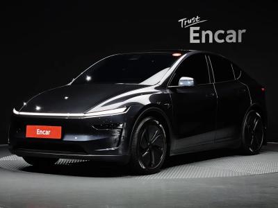 2025 Tesla Model Y