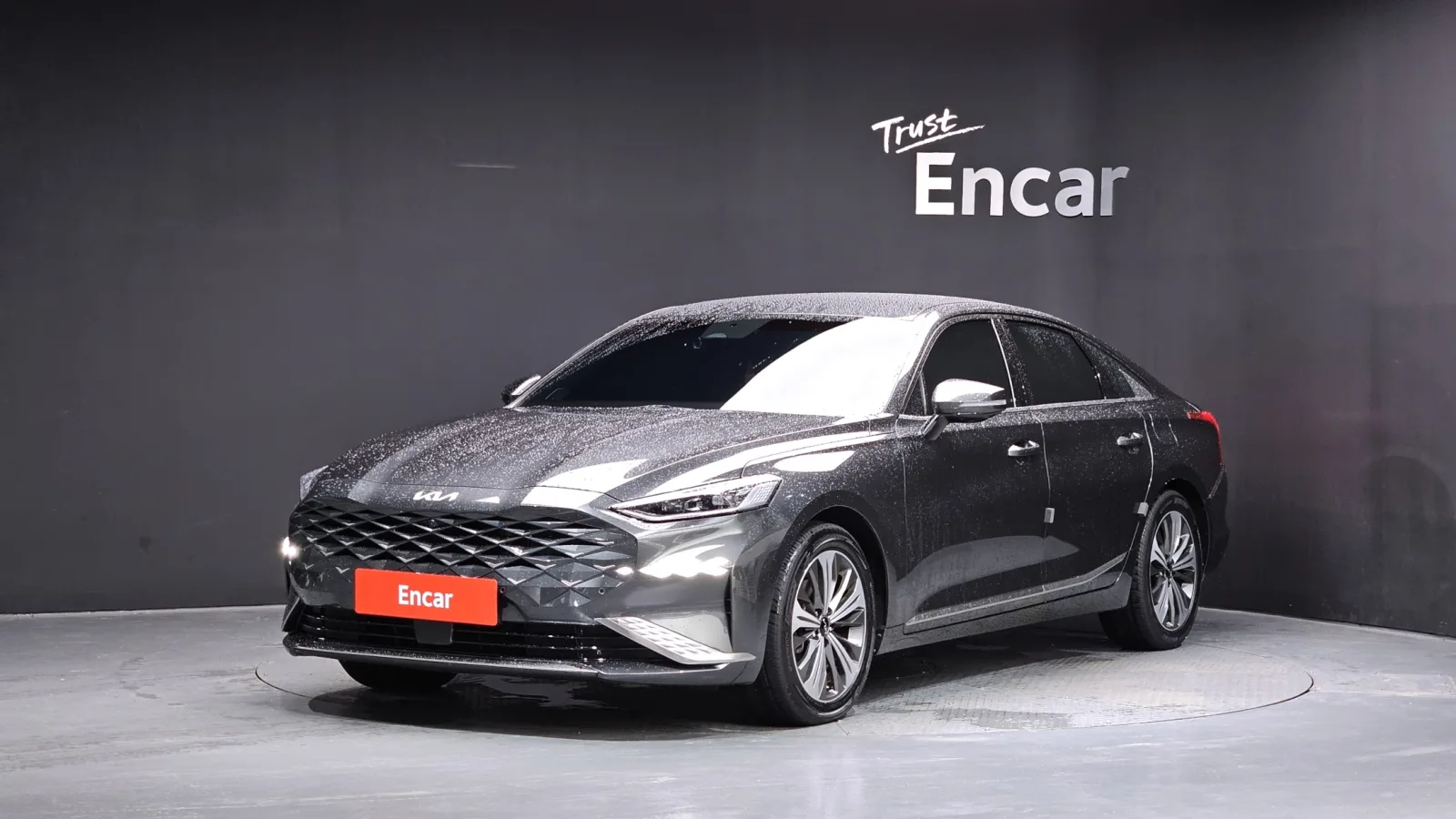 2022 Kia K8