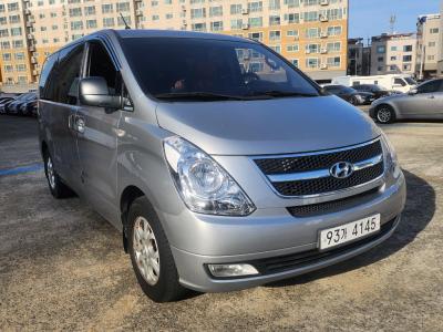 2012 Hyundai Starex