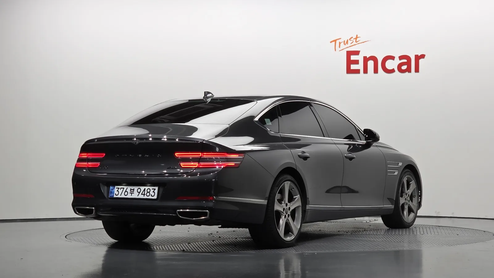 2021 Genesis G80