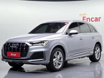 2021 Audi Q7