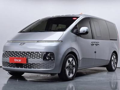 2023 Hyundai Staria