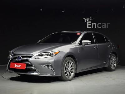 2017 Lexus ES