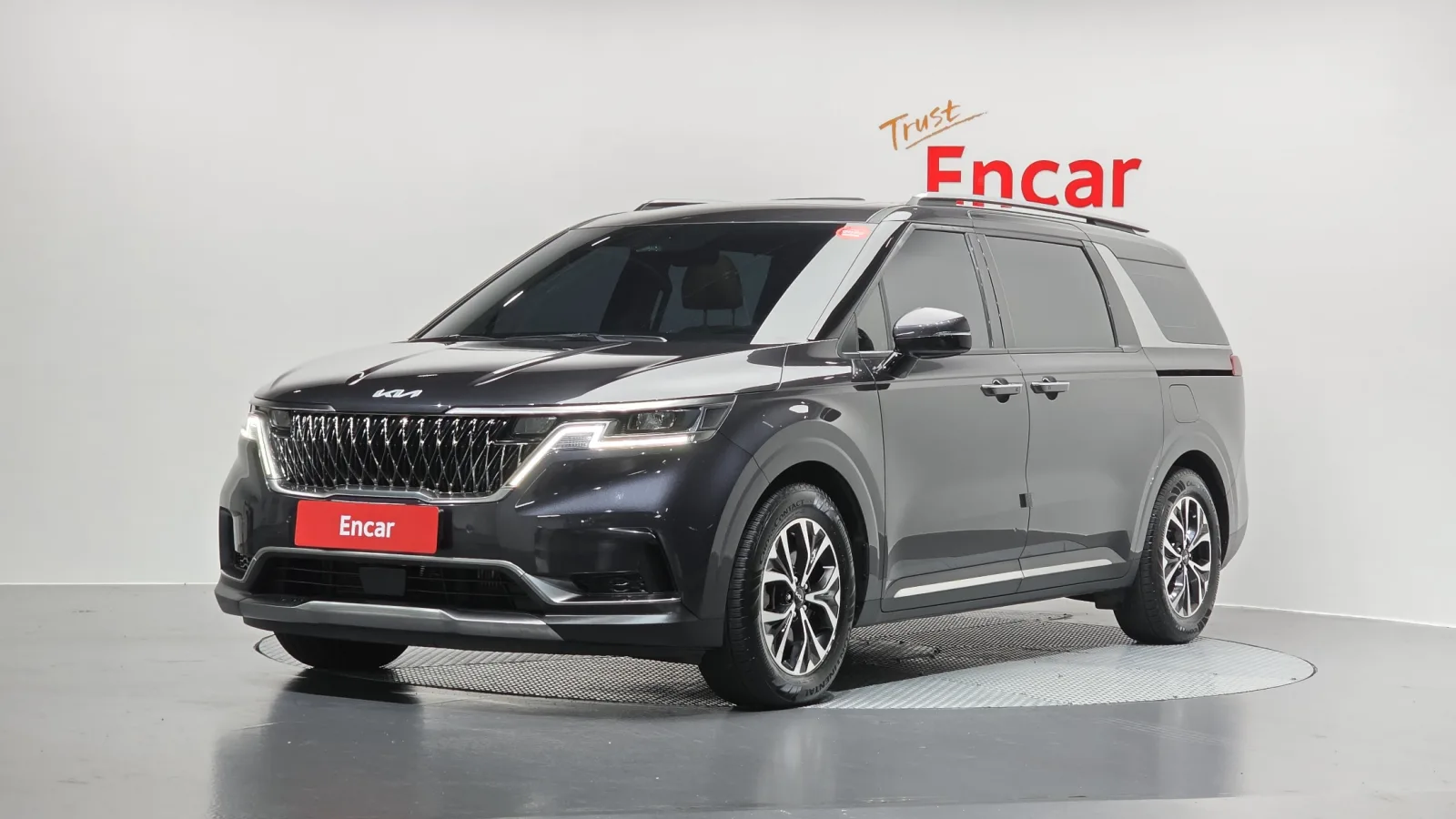 2023 Kia Carnival
