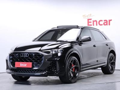 2025 Audi RSQ8