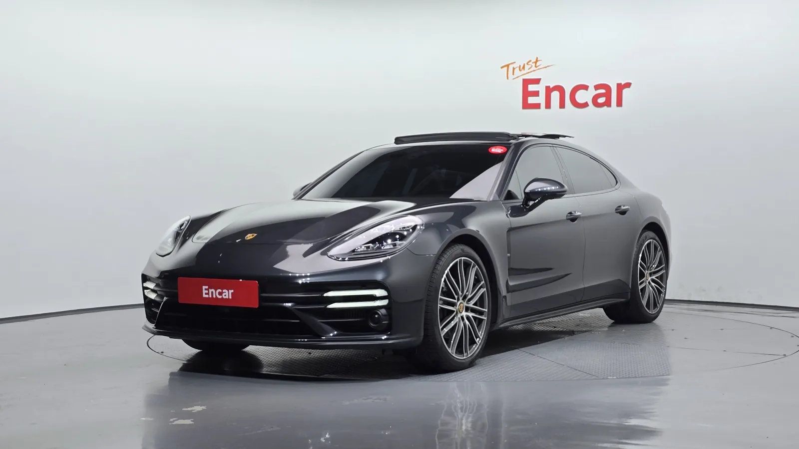 2021 Porsche Panamera
