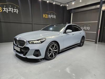 2025 BMW 5-Series
