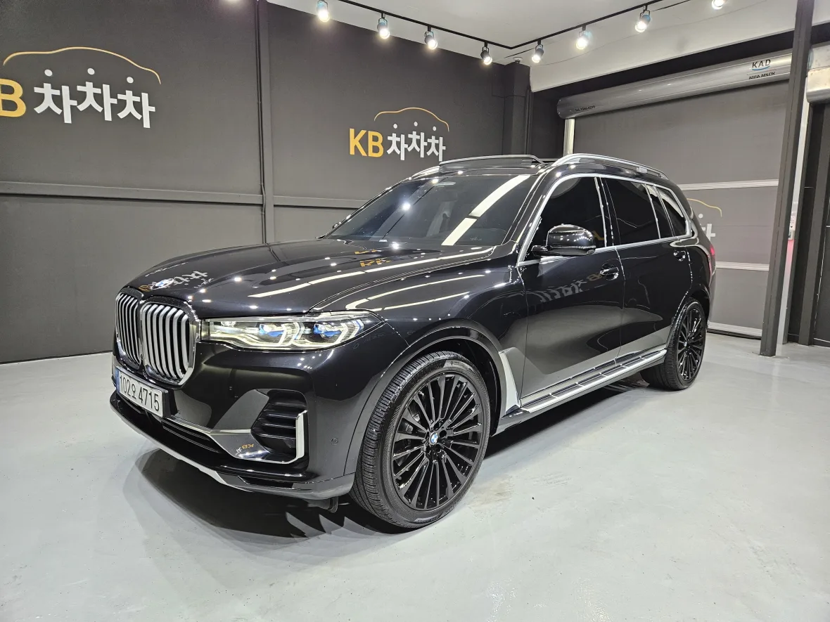 2022 BMW X7