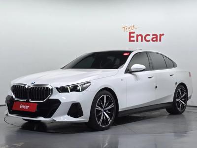 2025 BMW 5-Series