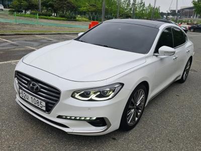2017 Hyundai Grandeur