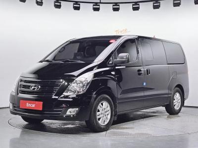 2017 Hyundai Starex