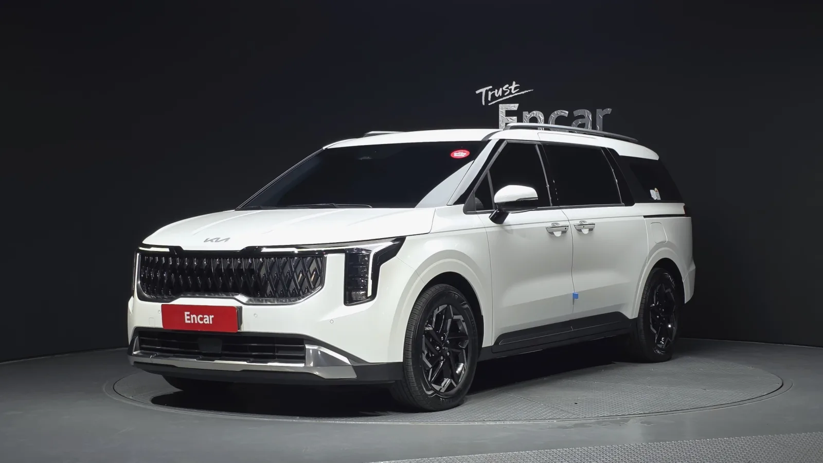 2025 Kia Carnival