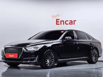 2018 Genesis EQ900