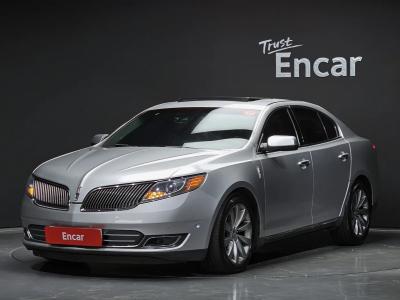 2013 Lincoln MKS