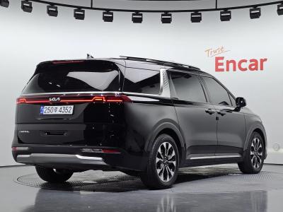 2023 Kia Carnival