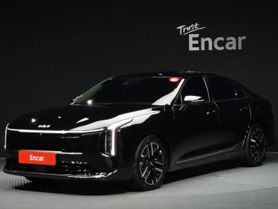 2026 Kia K8