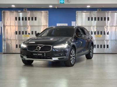 2025 Volvo V90