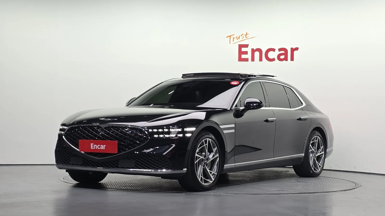 2022 Genesis G90