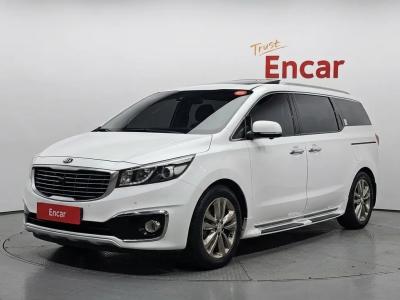 2016 Kia Carnival