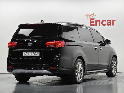 2019 Kia Carnival