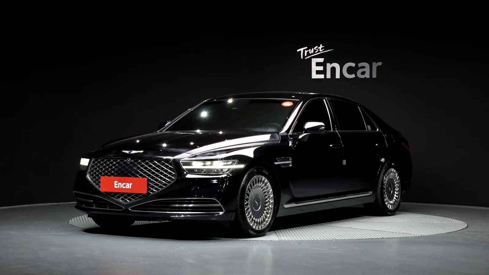 2020 Genesis G90