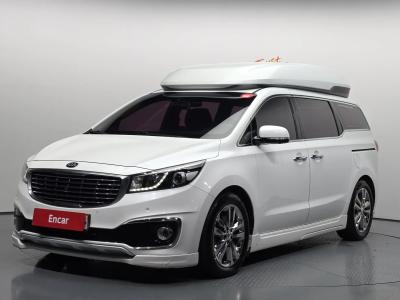 2017 Kia Carnival