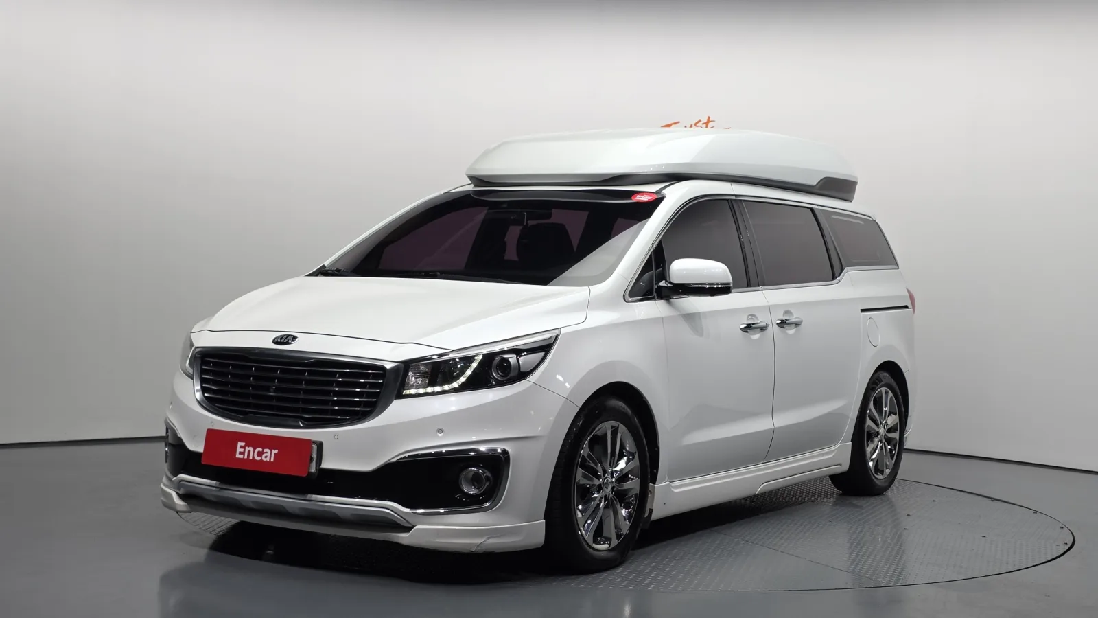 2017 Kia Carnival