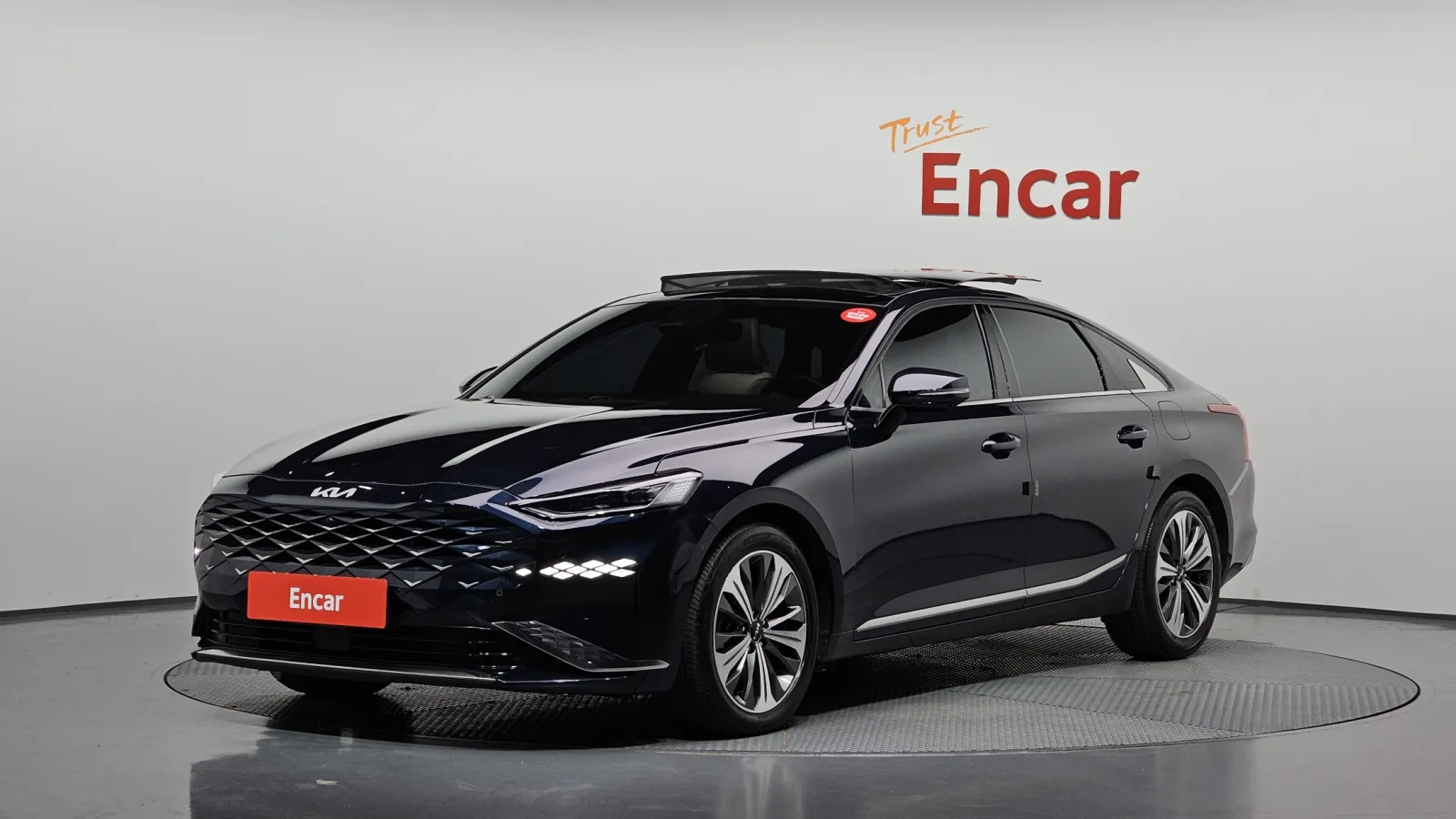 2022 Kia K8