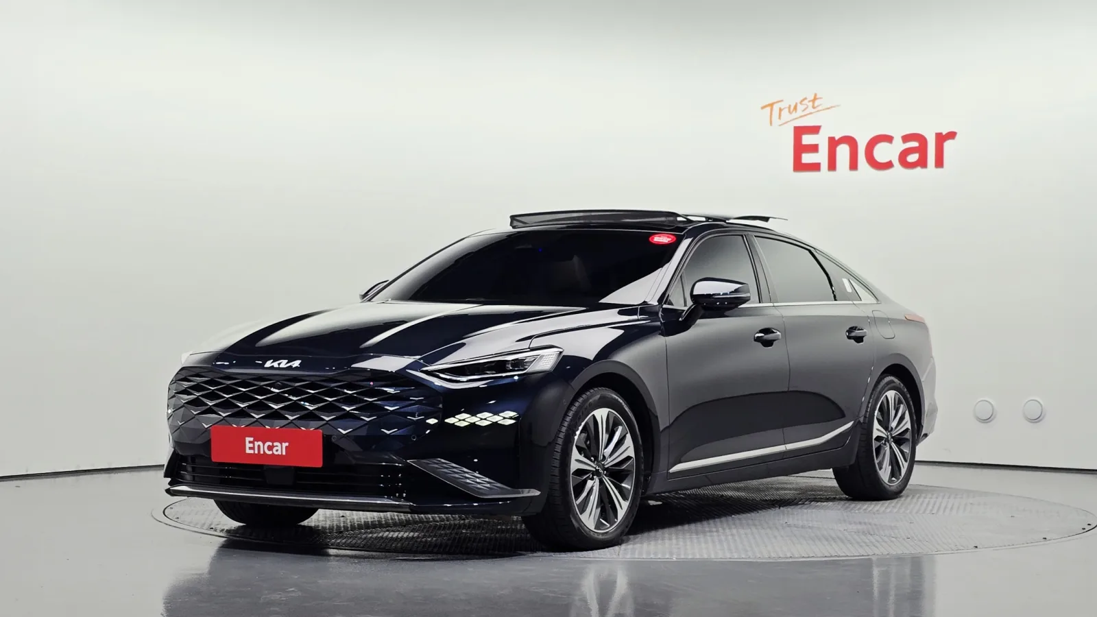 2023 Kia K8