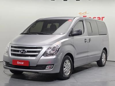 2018 Hyundai Starex