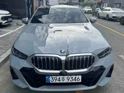 2025 BMW 5-Series