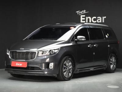 2017 Kia Carnival