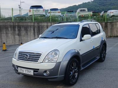 2011 KG Mobility Rexton