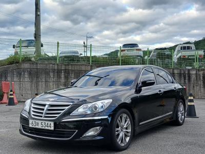 2012 Hyundai Genesis
