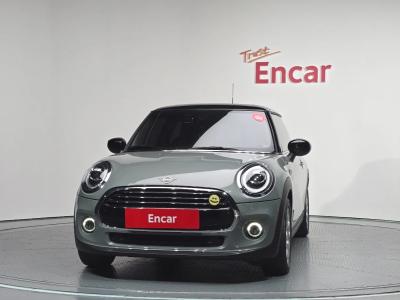 2021 MINI Cooper