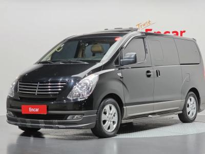 2011 Hyundai Starex