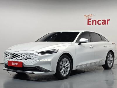 2022 Kia K8