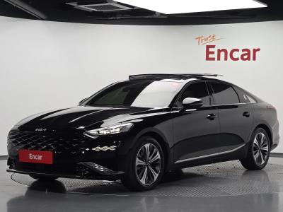 2022 Kia K8