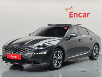 2023 Kia K8