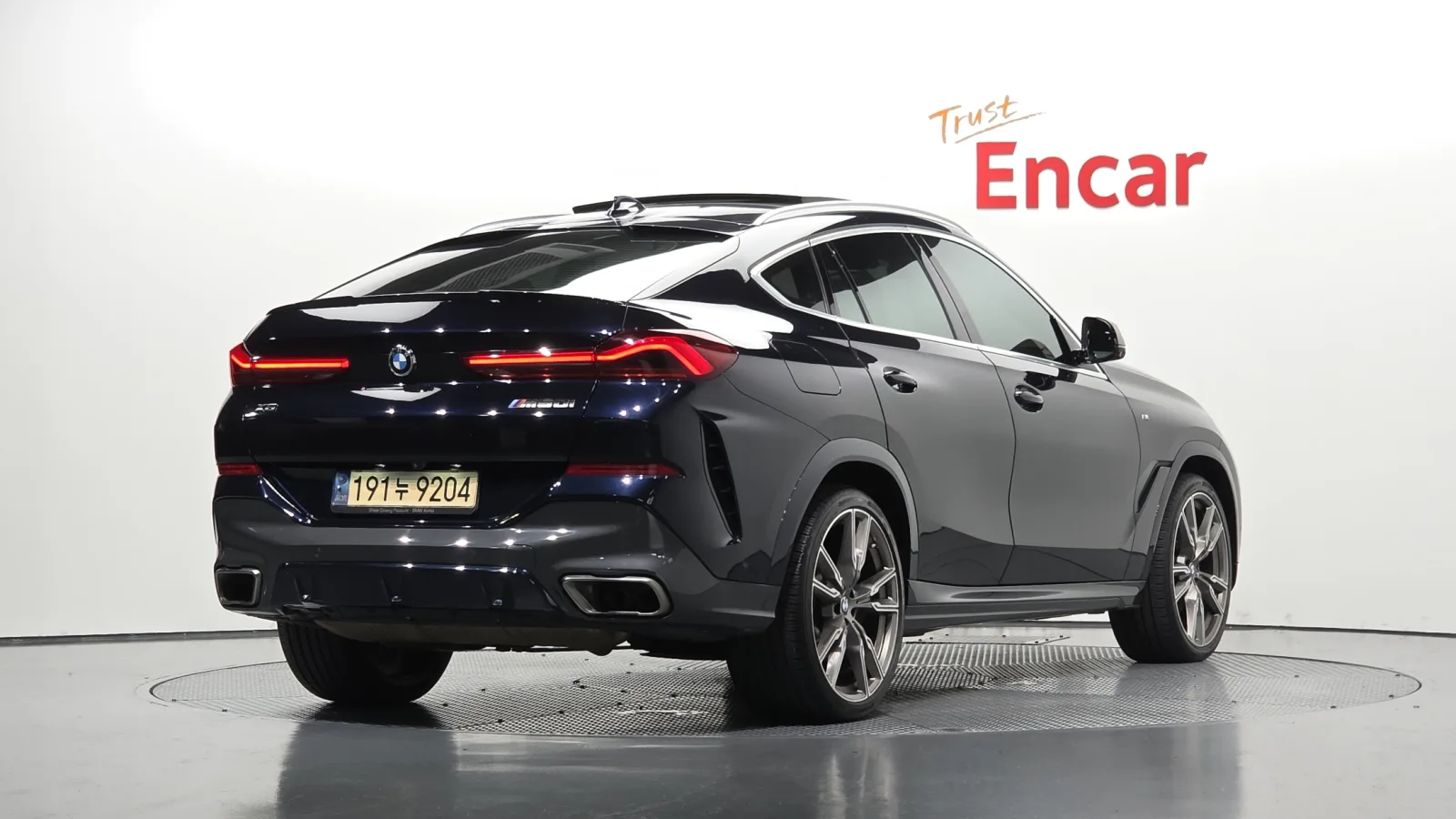 2021 BMW X6