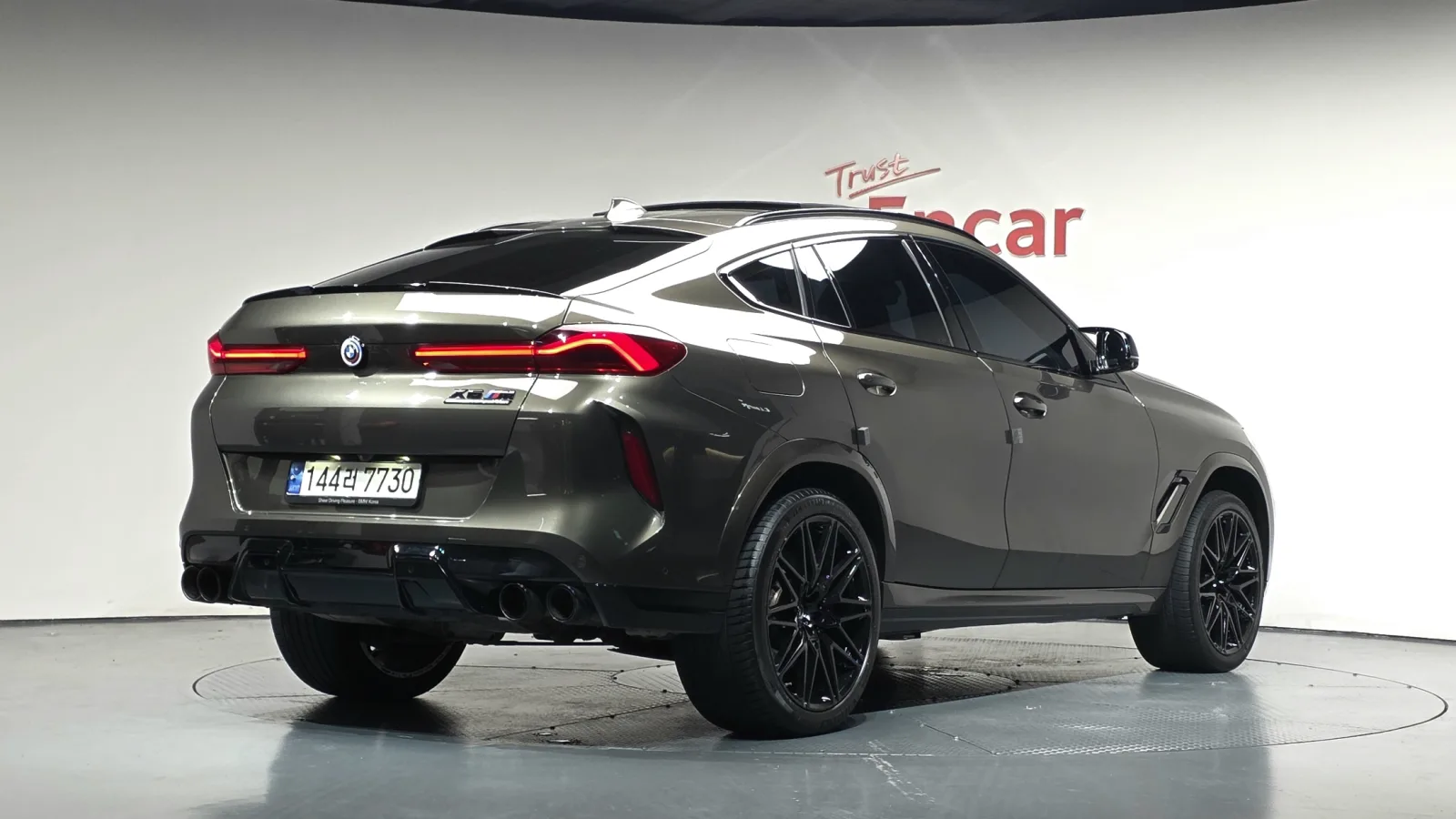 2023 BMW X6M