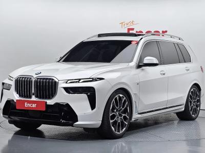 2024 BMW X7