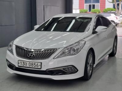 2016 Hyundai Grandeur
