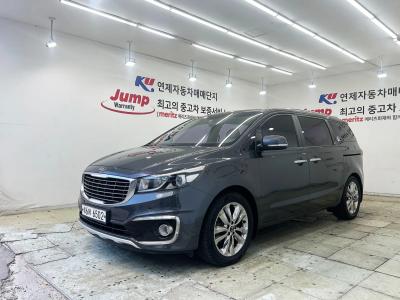 2015 Kia Carnival