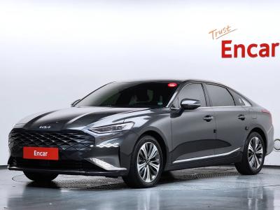 2023 Kia K8